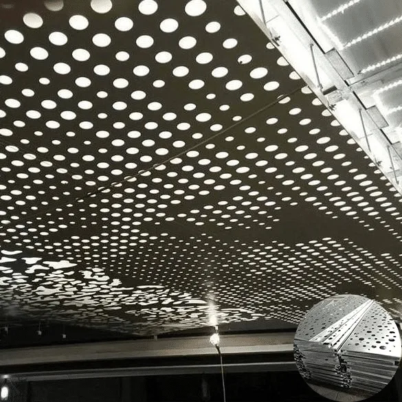 Perforierte Deckenplatten aus Aluminium