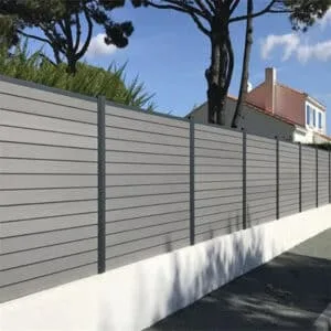 Vedação WPC personalizável para muros de contorno
