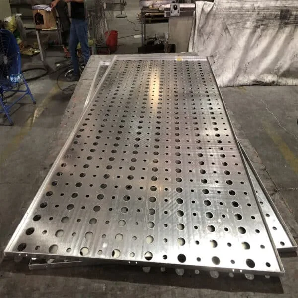 panel perforado de aluminio sin revestimiento
