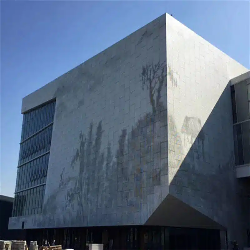 Conception de murs extérieurs perforés en aluminium pour les bâtiments de grande hauteur