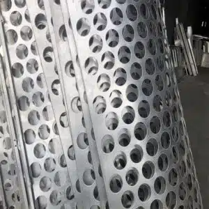 ألواح ألومنيوم خفيفة الوزن مع ثقوب مستديرة