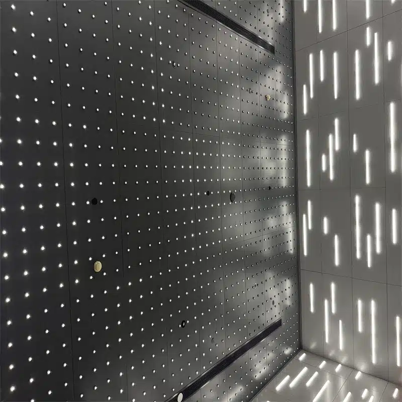 Аэропорт Алюминиевый перфорированный потолок