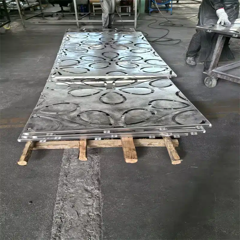 صفائح الألومنيوم المثقبة المزخرفة بالألومنيوم