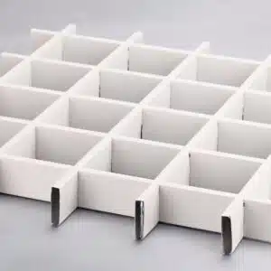 Paneles de techo metálicos con rejilla de aluminio blanco