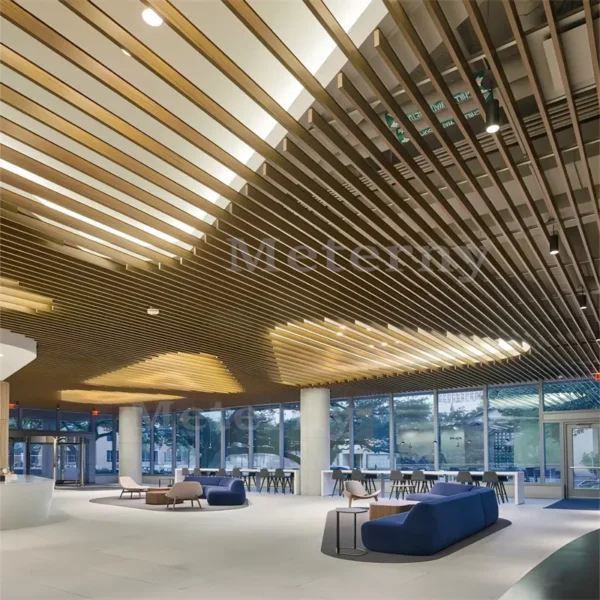 Plafond à baffles décoratif pour les réceptions dans les hôtels