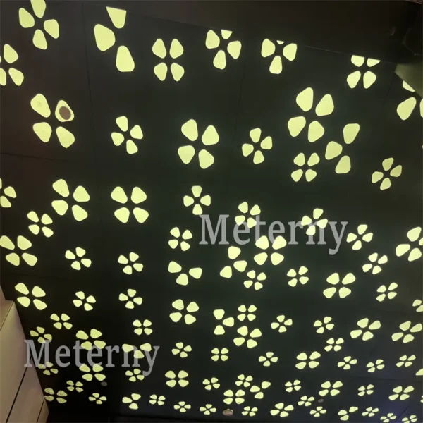 Flower Pattern Aluminum Perforated Ceiling Panel