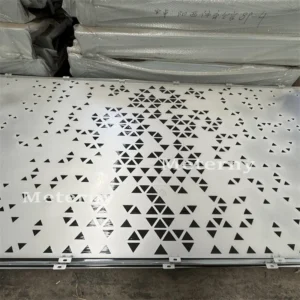 Aluminiumplatte mit dreieckiger Perforation